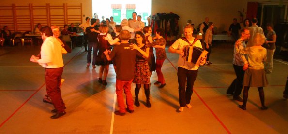 bal-folk-2017-Danses_en_Omois- (104)
